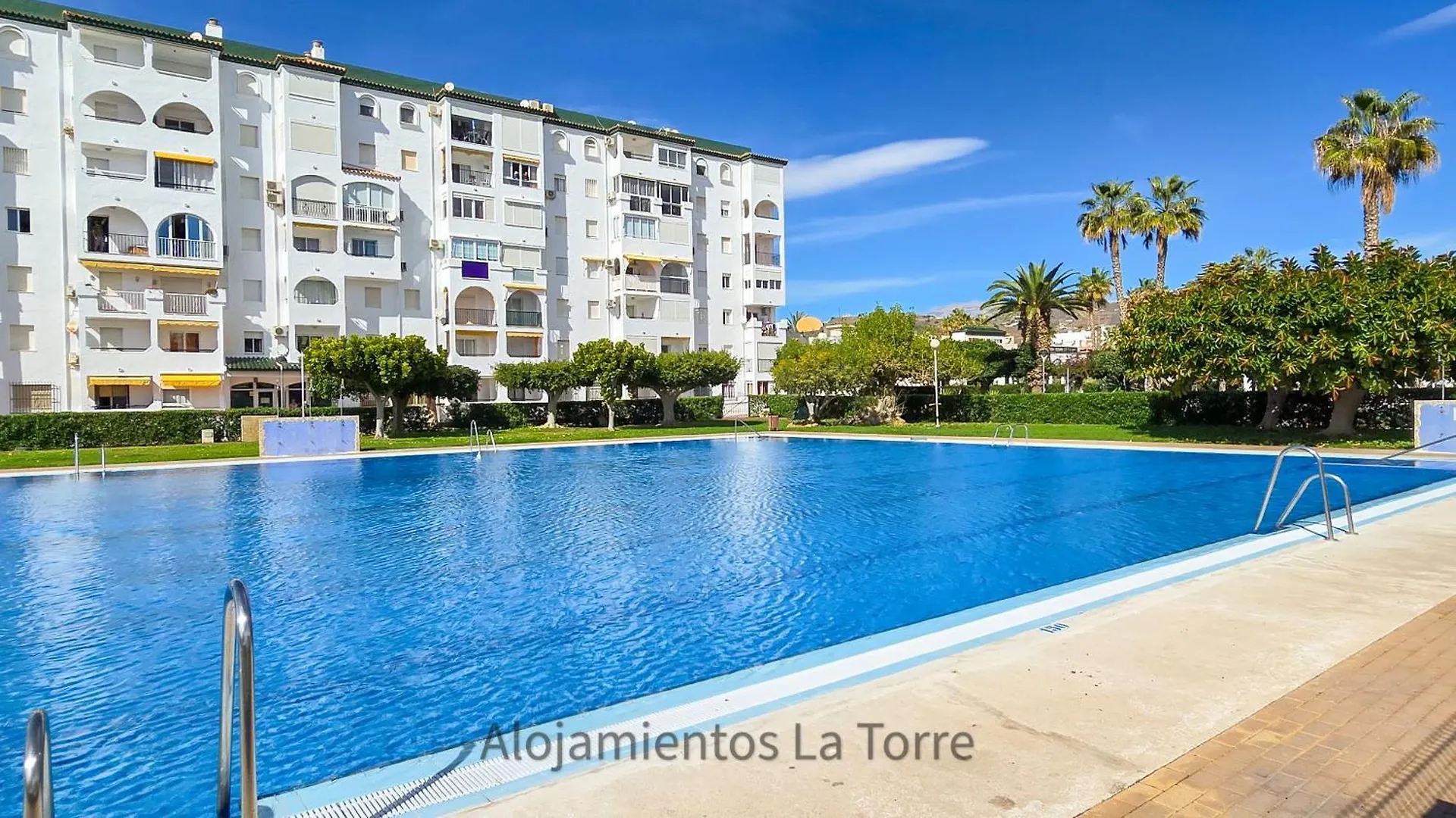 Laguna Beach Costasol - Alojamientos La Torre Torrox Spain
